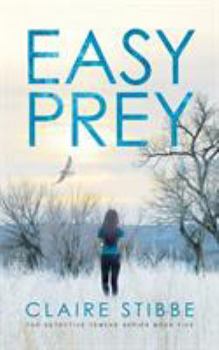 Paperback Easy Prey Book