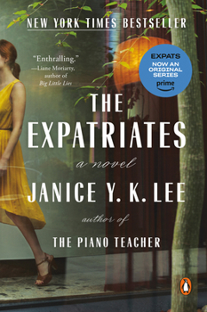 Paperback The Expatriates Book