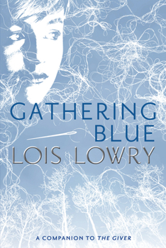 Paperback Gathering Blue, 2 Book