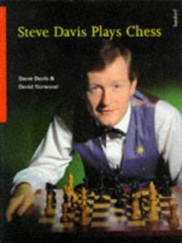 Paperback Steve Davis Plays Chess Book