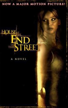 Paperback The House at the End of the Street Book