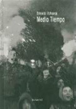 Paperback Medio Tiempo (Libros de Autor) (Spanish Edition) [Spanish] Book