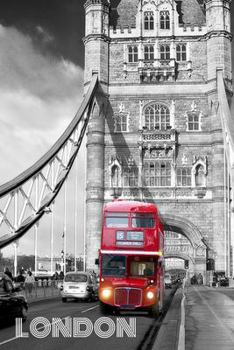 LONDON: Notebook Journal Souvenir London Bus Squared Grid Notepad 6x9 Travel Small Diary Souvenirs Graph Paper Composition Book 100 pages A5 Vinage Red Black and White Canvas City Gifts