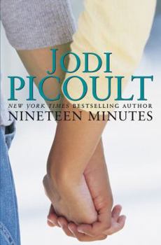 Hardcover Nineteen Minutes: A Novel Book