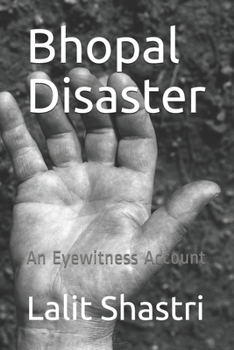 Paperback Bhopal Disaster: An Eyewitness Account Book