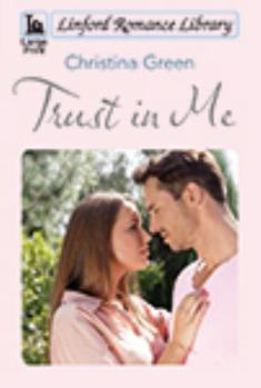 Paperback Trust in Me [Large Print] Book