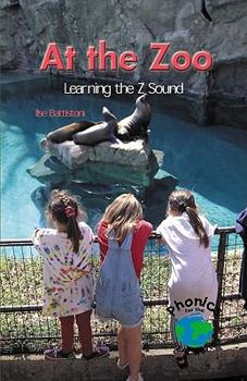 Paperback At the Zoo: Learning the Z Sound Book