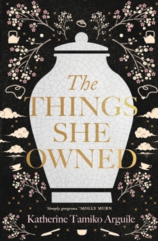 Paperback The Things She Owned Book