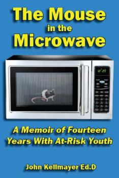 Paperback The Mouse in the Microwave Book