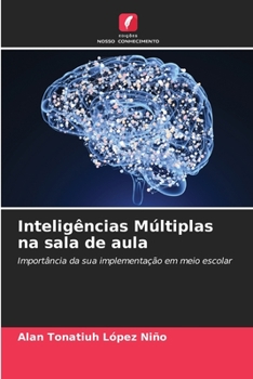Paperback Inteligências Múltiplas na sala de aula [Portuguese] Book