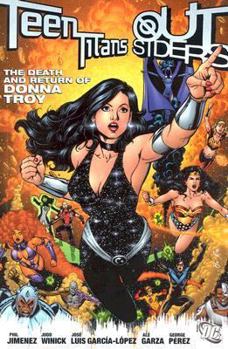 Paperback Teen Titans: The Death and Return of Donna Troy Book