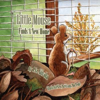 Paperback Little Mouse Finds a New Home Book