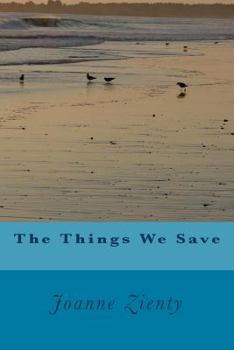 Paperback The Things We Save (Large Print) [Large Print] Book