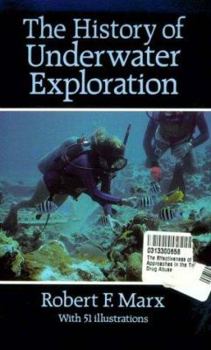 Paperback The History of Underwater Exploration Book