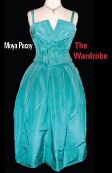 Paperback The Wardrobe Book