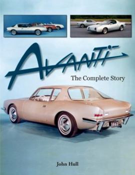 Paperback Avanti: The Complete Story Book