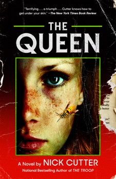 Paperback The Queen Book