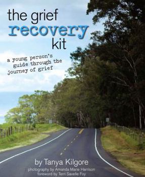 Paperback The Grief Recovery Kit: Natural Light Portrait Techniques for Photographers Book