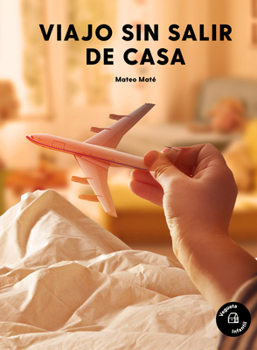 Paperback Viajo Sin Salir de Casa [Spanish] Book