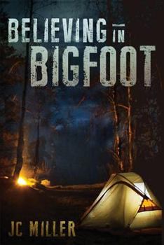 Paperback Believing In Bigfoot Book