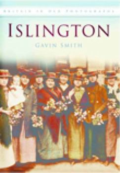 Paperback Islington in Old Photographs Book