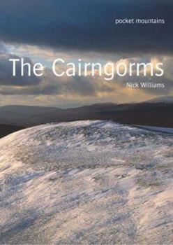 Paperback THE CAIRNGORMS [French] Book