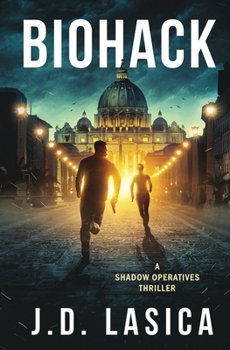 Paperback Biohack: A high-tech sci-fi thriller Book