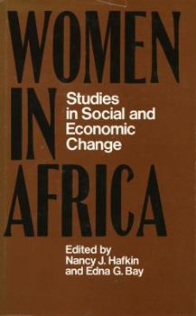 Hardcover Women in Africa: Studies in Social and Economic Change Book