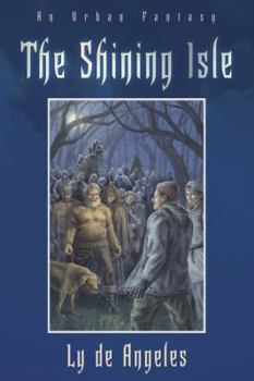 Paperback The Shining Isle: An Urban Fantasy Book