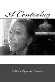 Paperback A Contraluz [Spanish] Book