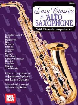 Paperback Easy Classics for Alto Saxophone: With Piano Accompaniment Book