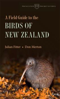 Paperback A Field Guide to the Birds of New Zealand Book