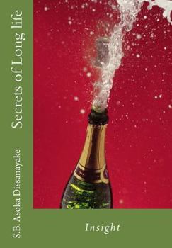 Paperback Secrets of Long life: Common Sense Book