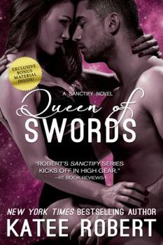 Paperback Queen of Swords Book