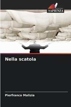 Paperback Nella scatola [Italian] Book