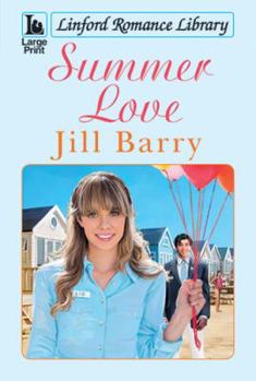 Paperback Summer Love [Large Print] Book