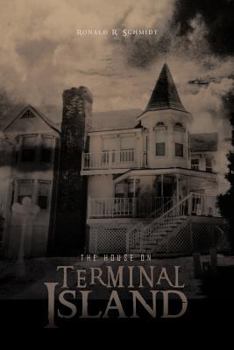 Paperback The House on Terminal Island Book