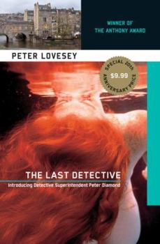 Paperback The Last Detective Book