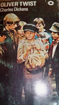 Paperback Oliver Twist Book