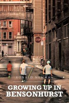 Paperback Growing up in Bensonhurst Book