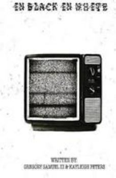 Paperback In Black In White Book