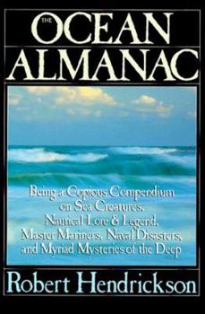 Paperback The Ocean Almanac Book