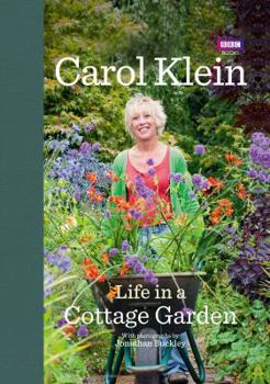 Hardcover Life in a Cottage Garden Book