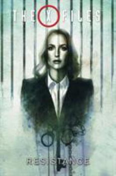 Paperback The X-Files, Vol. 4: Resistance Book