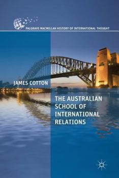 Paperback The Australian School of International Relations Book