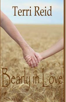 Paperback Bearly In Love Book