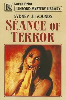 Paperback Seance of Terror [Large Print] Book