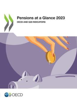Paperback Pensions at a Glance 2023 Book