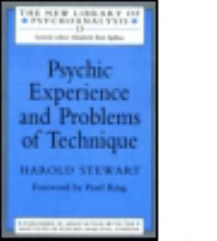 Paperback Psychic Experience and Problems of Technique Book