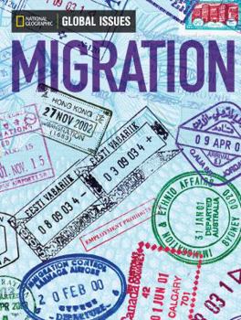 Paperback Global Issues: Migration (On-Level) Book